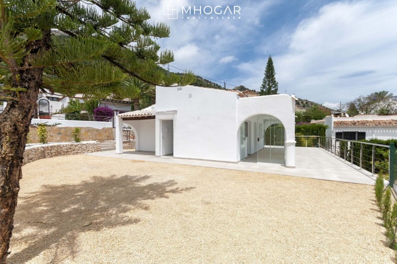 Calpe - Wunderschöne Villa im mediterranen Stil mit Meerblick, zum Verkauf!